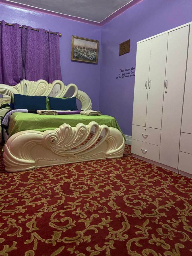 A Lavish Room In Queens New York Kültér fotó